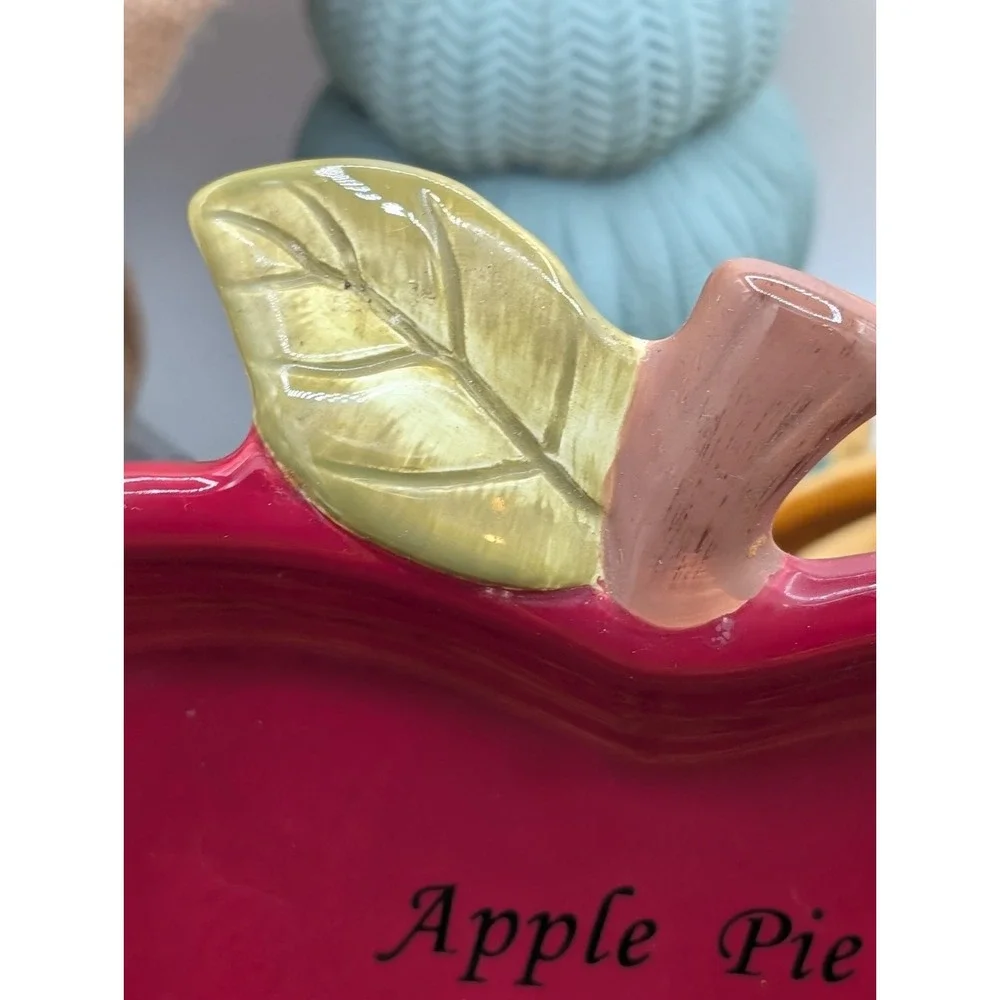 Harvest Red Ceramic Apple Shaped Pie Dish Pan Recipe Base Cottagecore Vintage